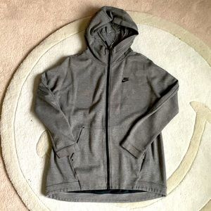Nike tech fleece zip up